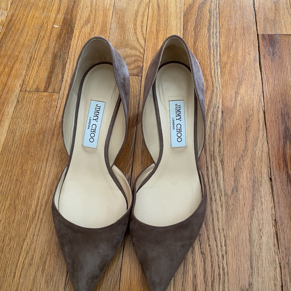 Jimmy Choo tan suede kitten heel pump